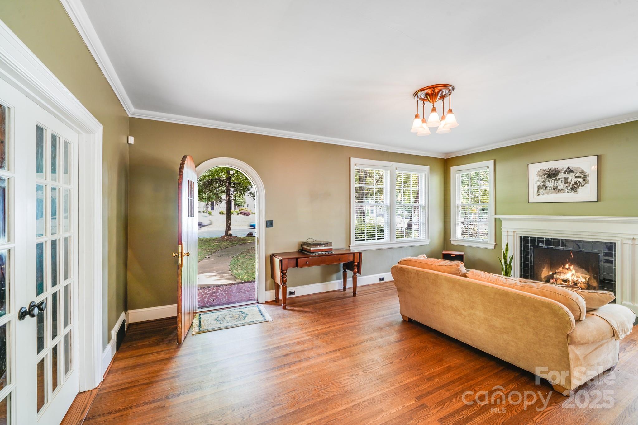 2928 Park Road Charlotte, NC 28209 - Photo 9 of 32 Gallery Image 9
