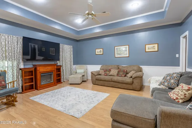 $250,000 | 115 Burton Sonnier Lane, Rayne, LA 70578