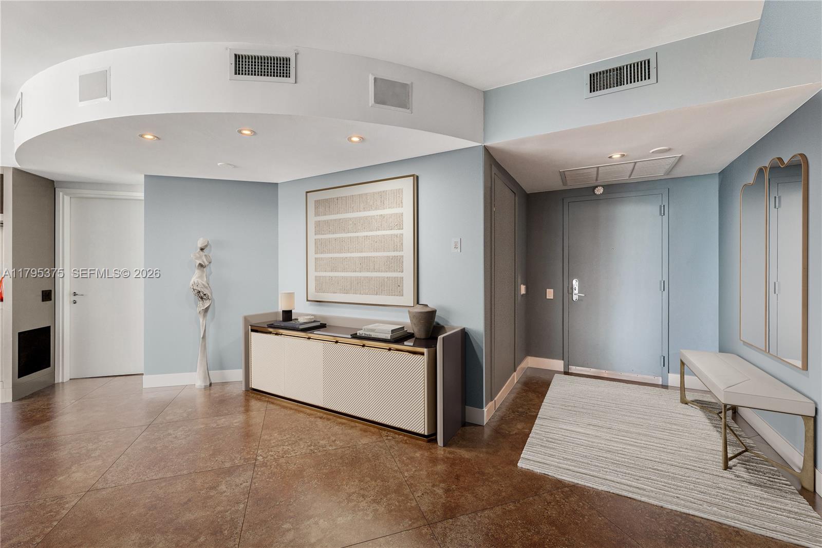 450 Alton Road, Unit 2303 Miami Beach, FL 33139 - Photo 16 of 51 Gallery Image 16