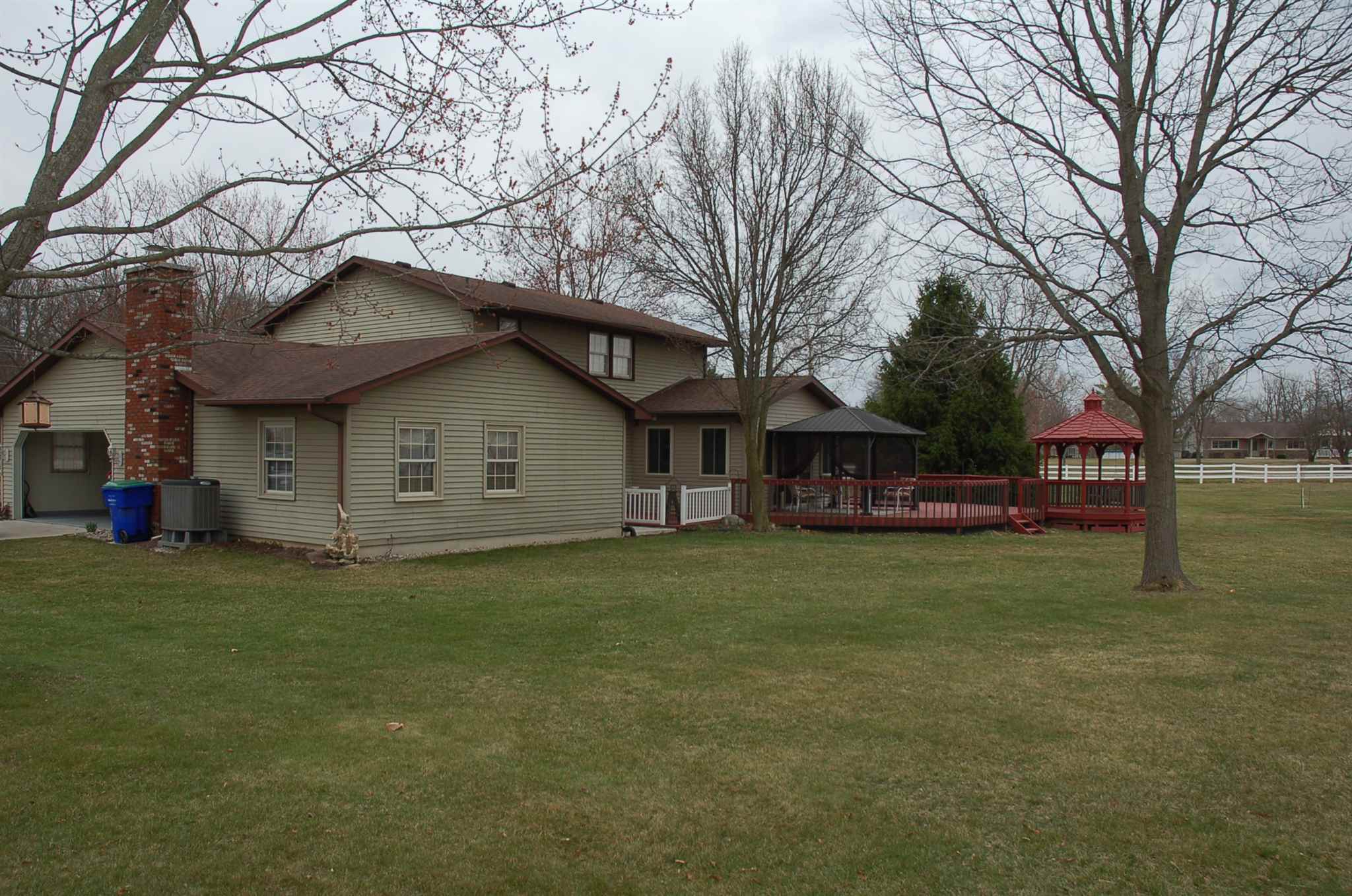 14705 Auburn Road Fort Wayne, IN 46845 - Photo 13 of 15