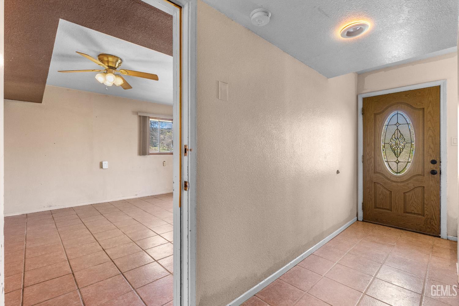 Undisclosed Address Tehachapi, CA 93561 - Photo 4 of 36