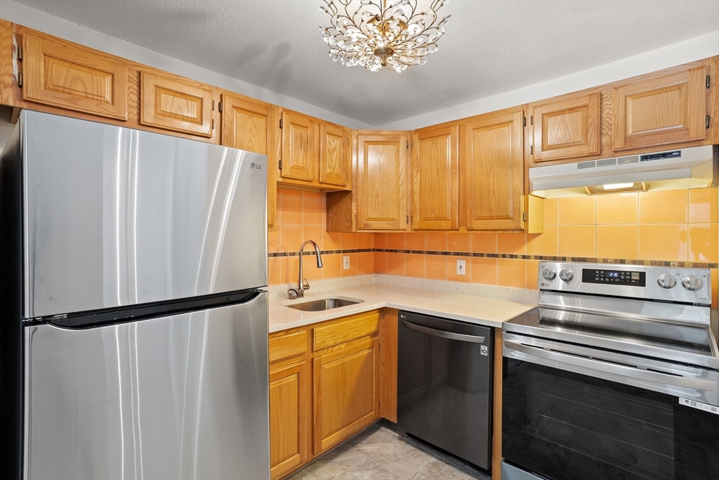 388 Great Road, Unit B23 Acton, MA 01720 - Photo 9 of 25 Gallery Image 9