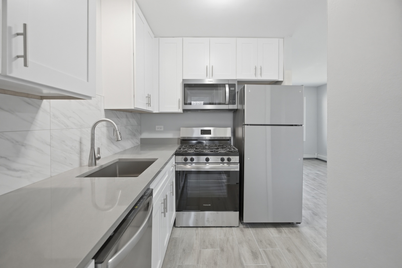 2537 East 83rd Street, Unit 1 Chicago, IL 60617 - Photo 7 of 11