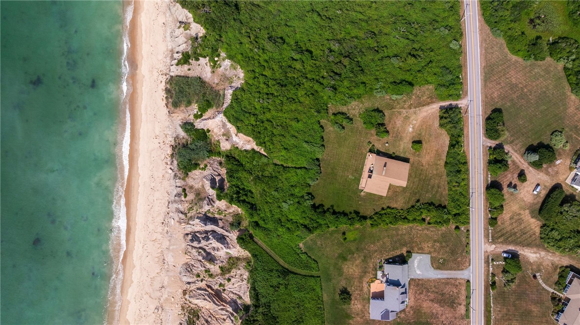 1035 Mohegan Trail Block Island, RI 02807 - Photo 6 of 50