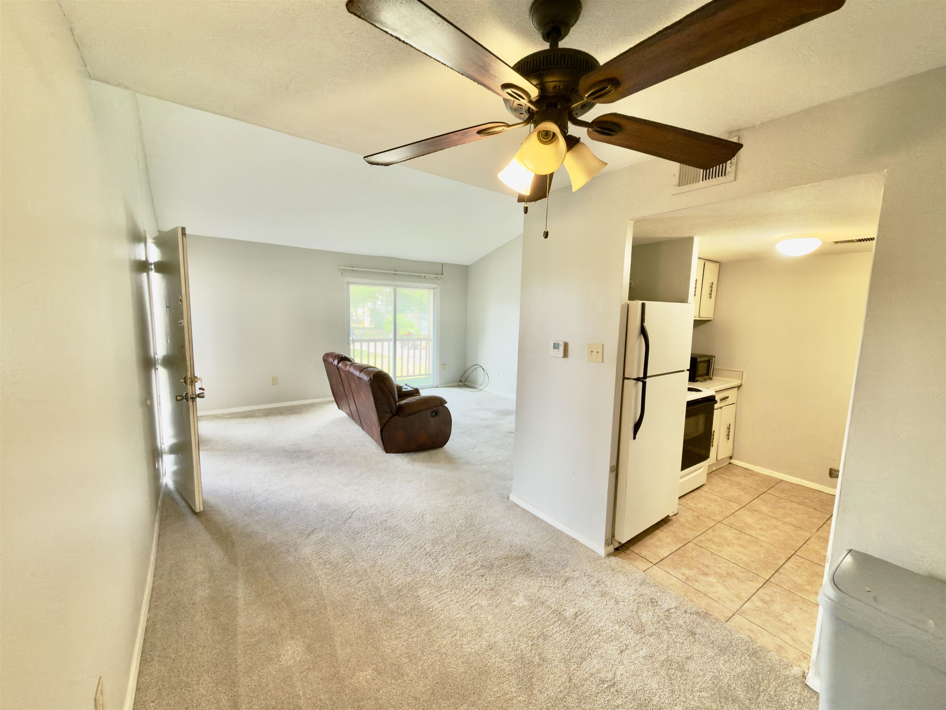 635 Patterson Street, Unit 4 Memphis, TN 38111 - Photo 6 of 14