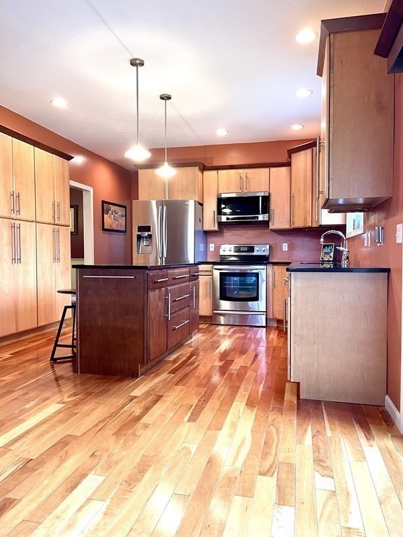 389 Arn-How Farm Road Fitchburg, MA 01420 - Photo 10 of 36 Gallery Image 10