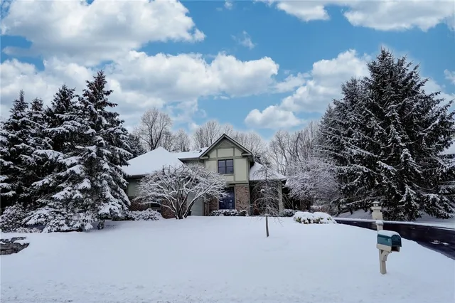 $639,900 | 1 Harrington Drive, Perinton, NY 14450