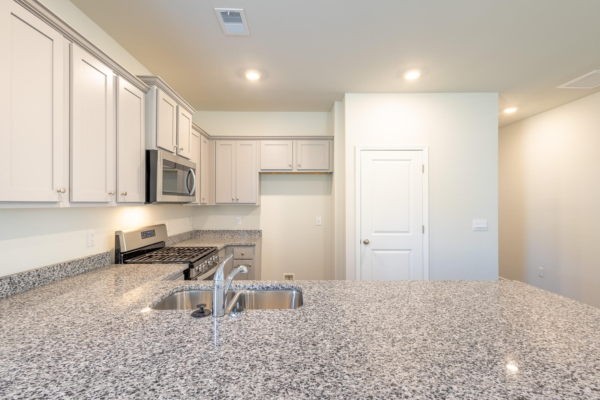 772 Long Blf Road Summerville, SC 29486 - Photo 17 of 27 Helena Interior_10