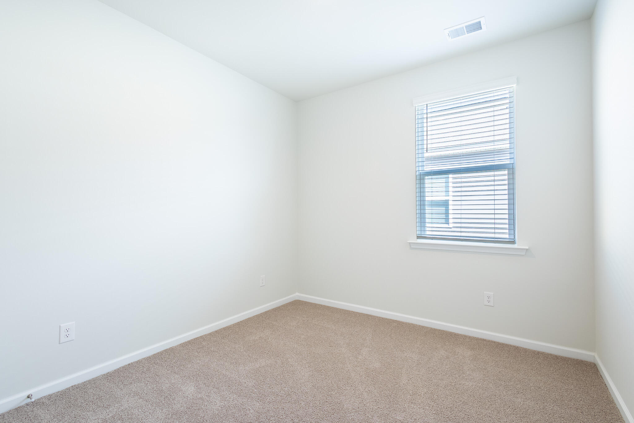 772 Long Blf Road Summerville, SC 29486 - Photo 25 of 27 Helena Interior_5