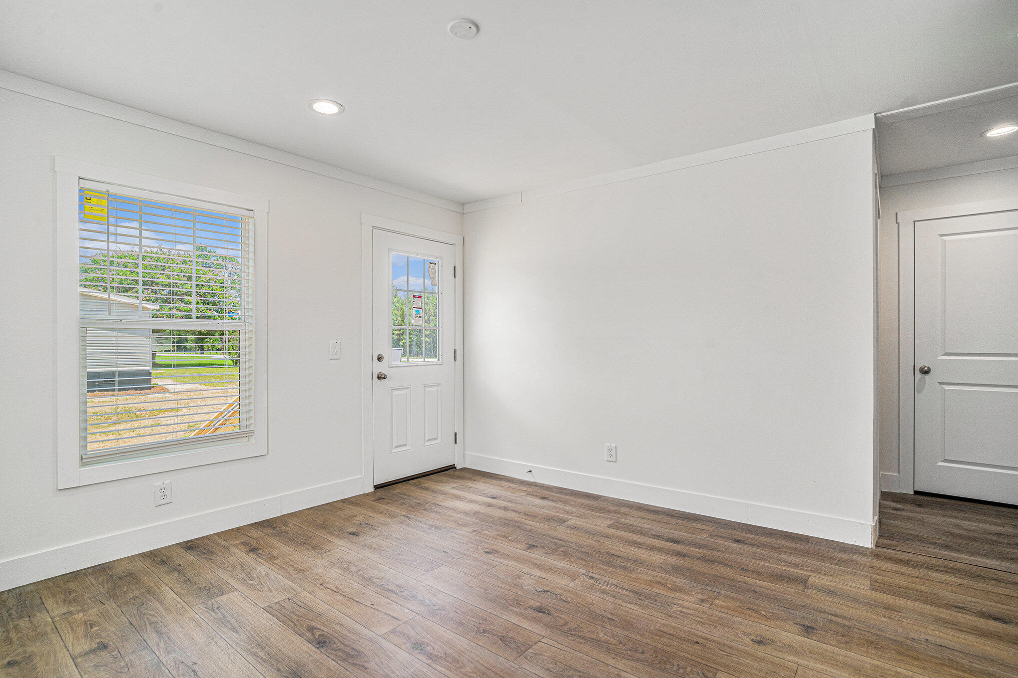 1332 Givhans Road Ridgeville, SC 29472 - Photo 20 of 21 019_dsc03053_239