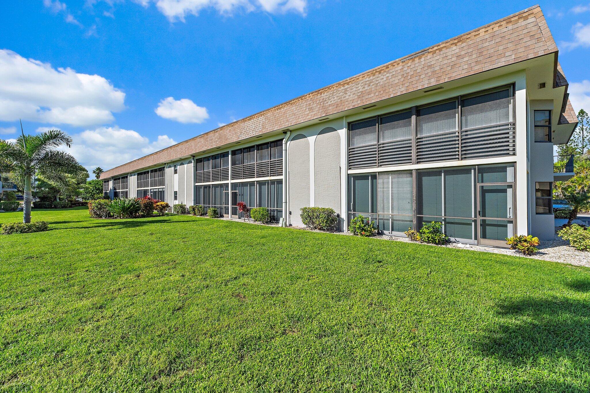 755 Saturn Street, Unit H 206 Jupiter, FL 33477 - Photo 15 of 60 001-755SaturnStreet-h206-Jupiter-FL-3347