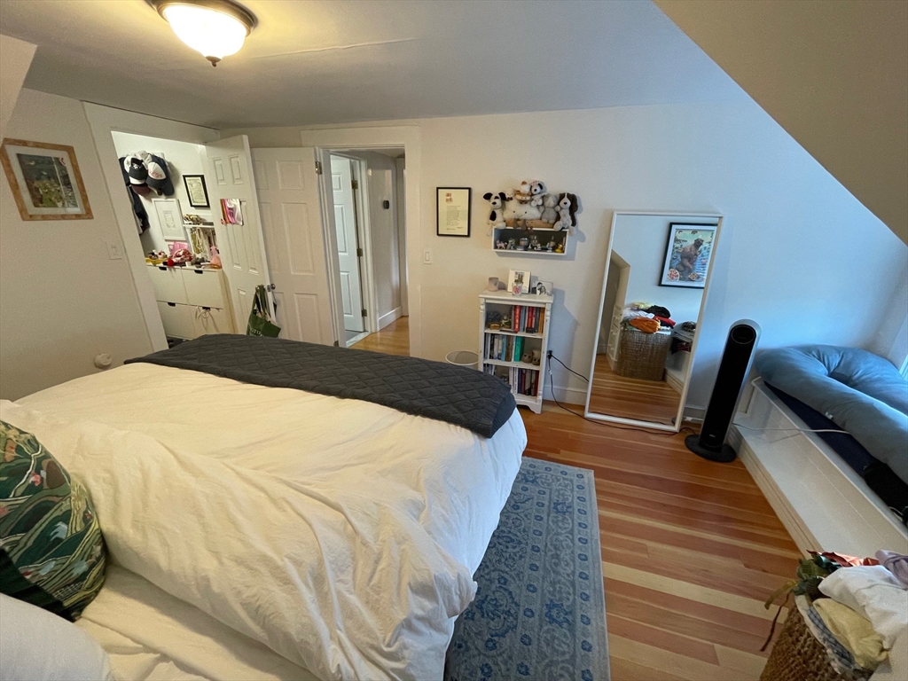 20 Oak Road Medford, MA 02155 - Photo 17 of 28