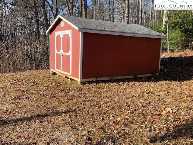210 Windy Mountain Road Deep Gap, NC 28618 - Photo 5 of 18 Gallery Image 5