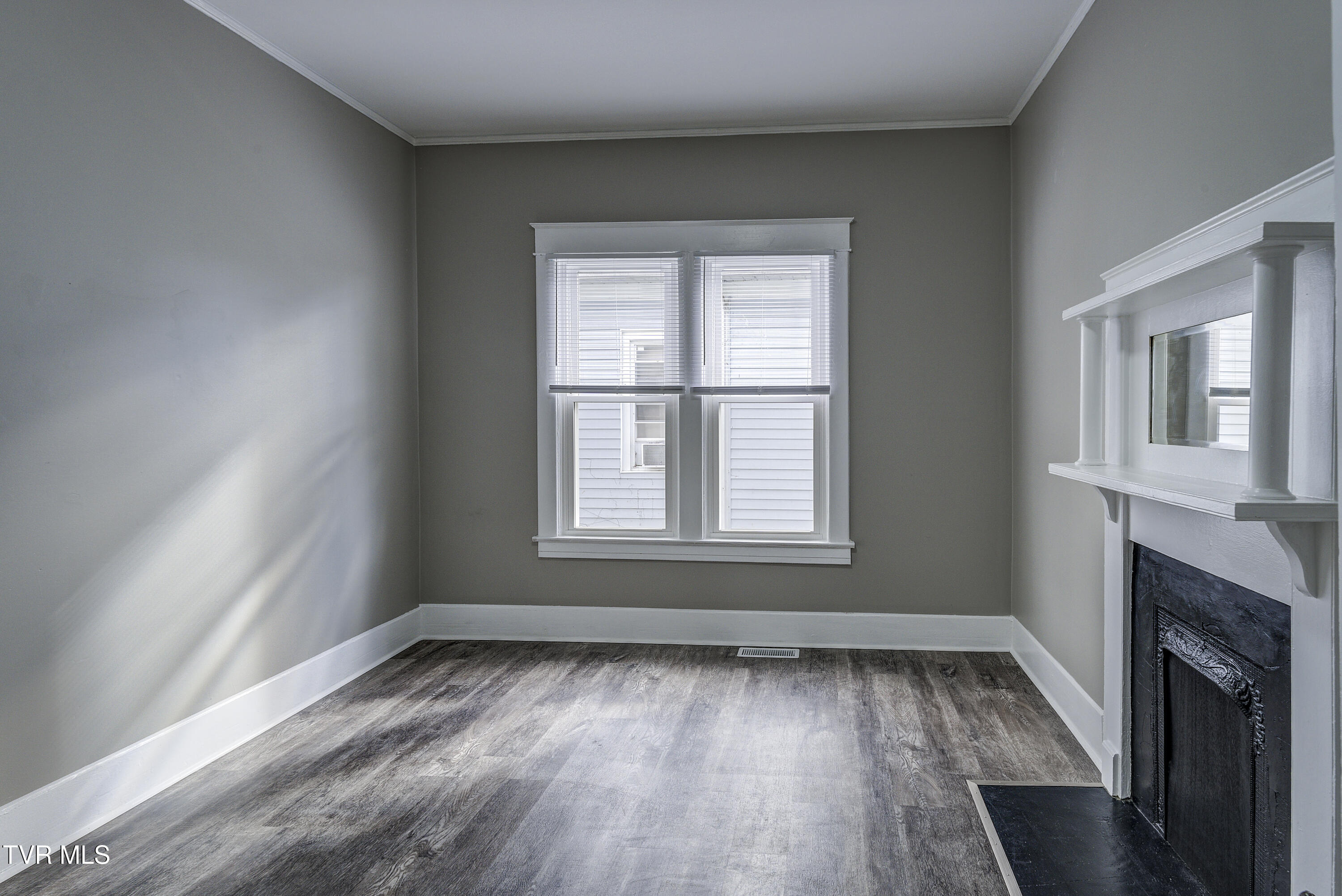 231 3rd Street Erwin, TN 37650 - Photo 8 of 23 3rdSt--7