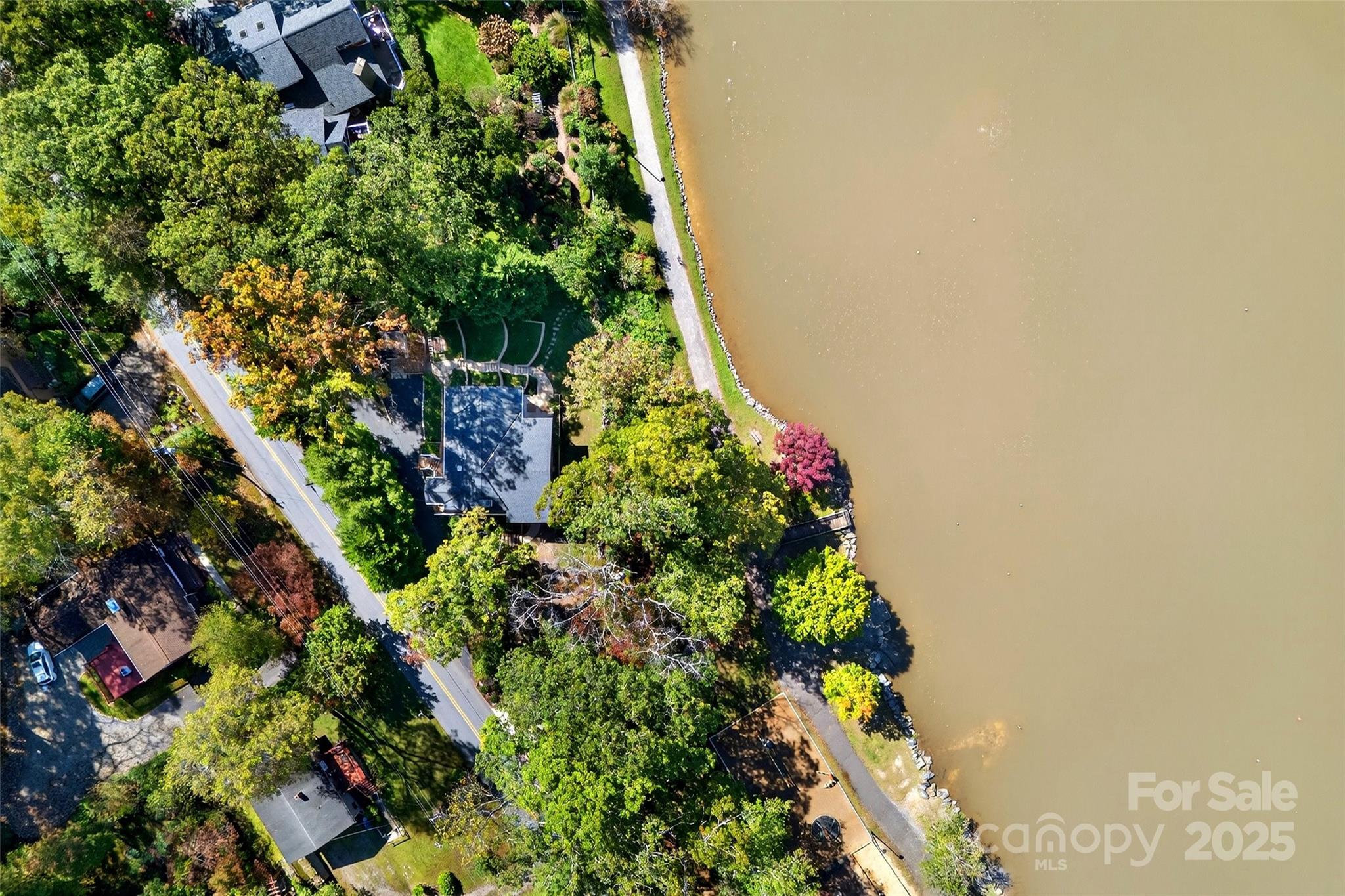 211 Rhododendron Avenue Black Mountain, NC 28711 - Photo 42 of 48