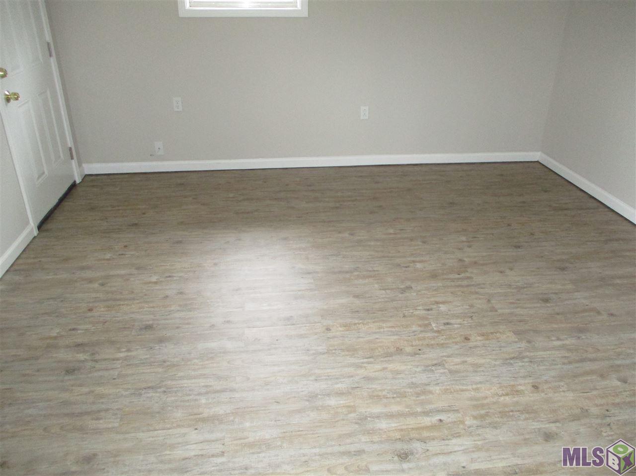 4555 Charles Street Baton Rouge, LA 70805 - Photo 3 of 11 Gallery Image 3