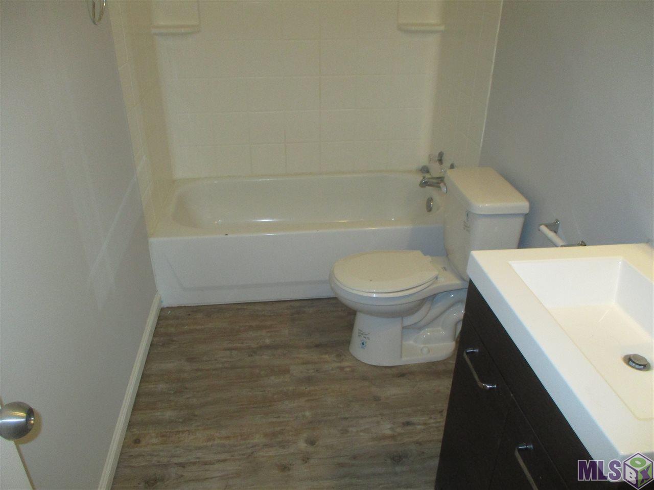 4555 Charles Street Baton Rouge, LA 70805 - Photo 5 of 11 Gallery Image 5