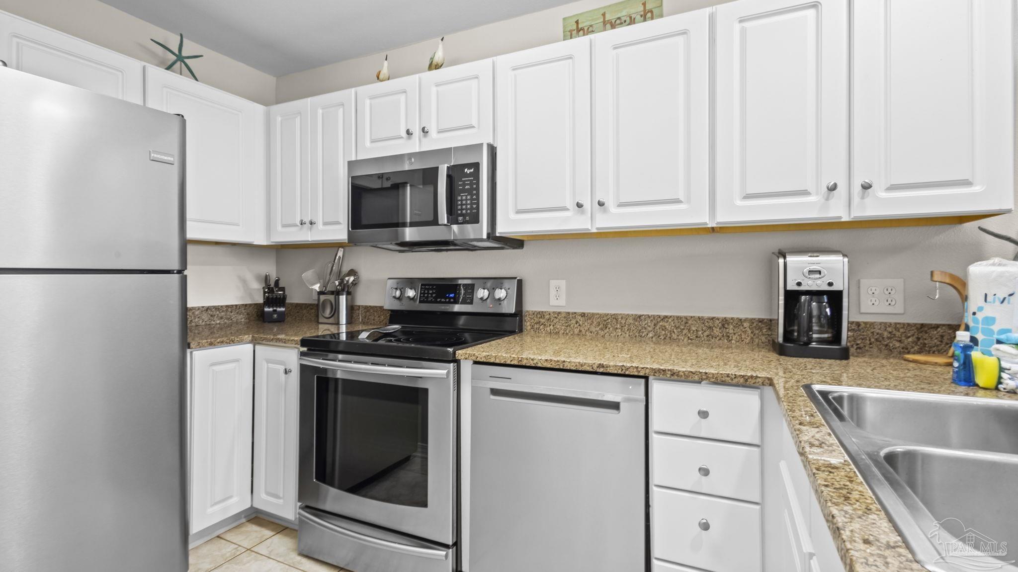 16038 Innerarity Point Road, Unit 101 Pensacola, FL 32507 - Photo 11 of 44