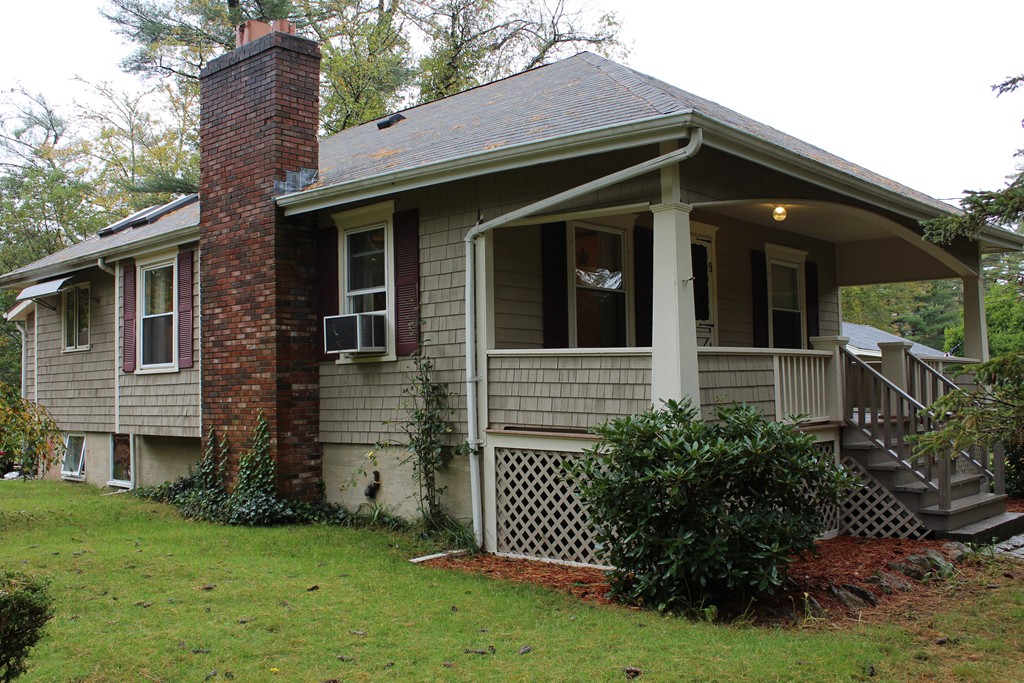 19 Beech Bluff Road Freetown, MA 02717 - Photo 1 of 30 Gallery Image 1