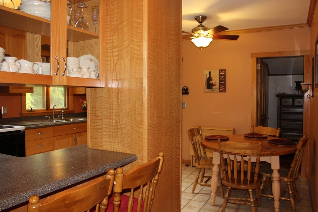 19 Beech Bluff Road Freetown, MA 02717 - Photo 8 of 30 Gallery Image 8