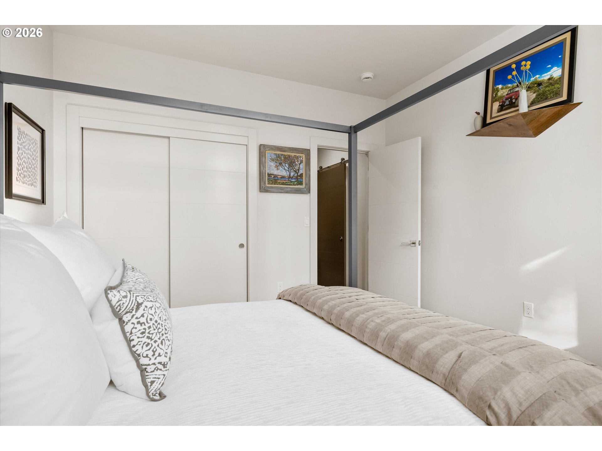 19504 Southwest Century Drive Bend, OR 97702 - Photo 35 of 48