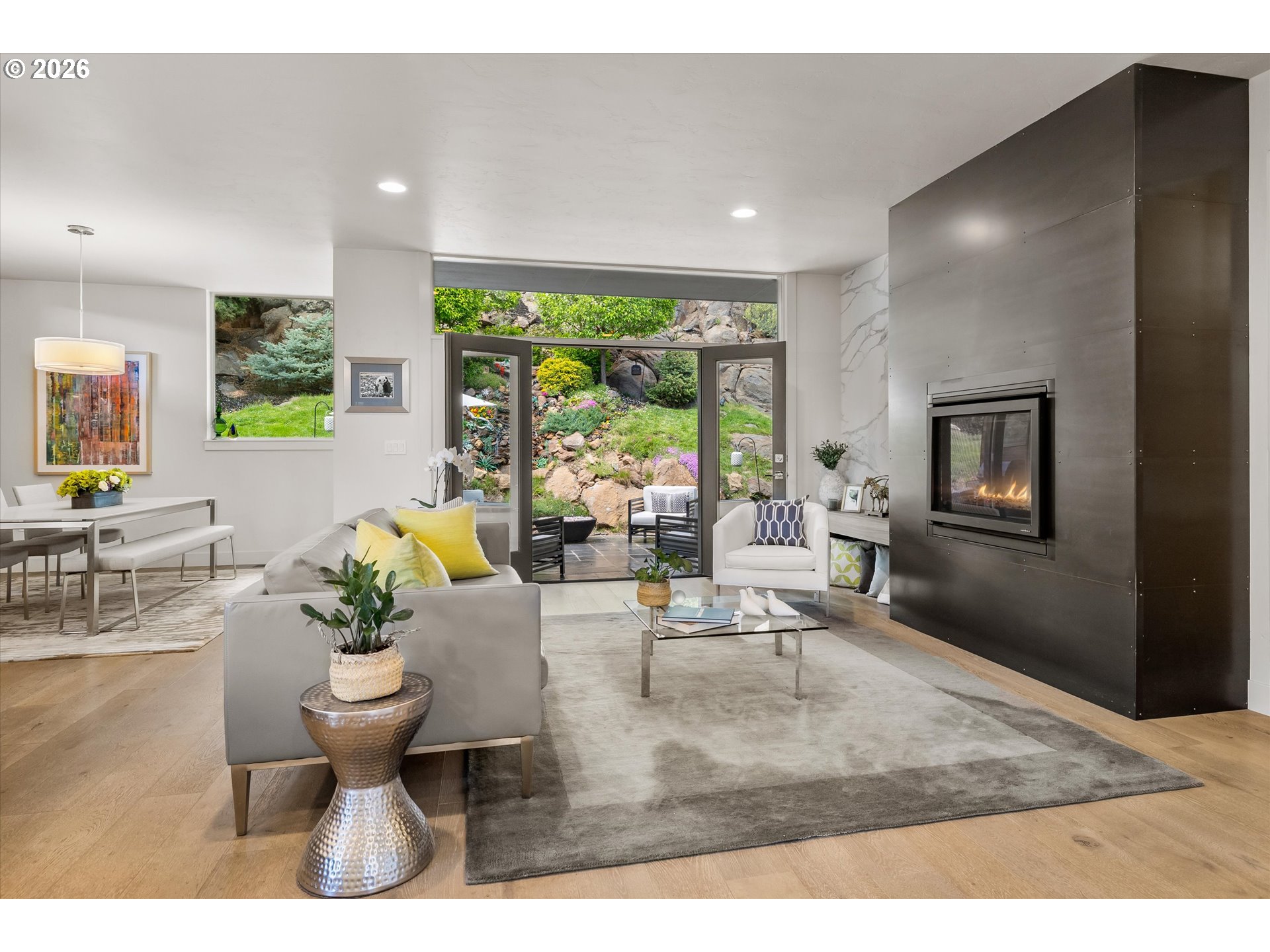 19504 Southwest Century Drive Bend, OR 97702 - Photo 10 of 48