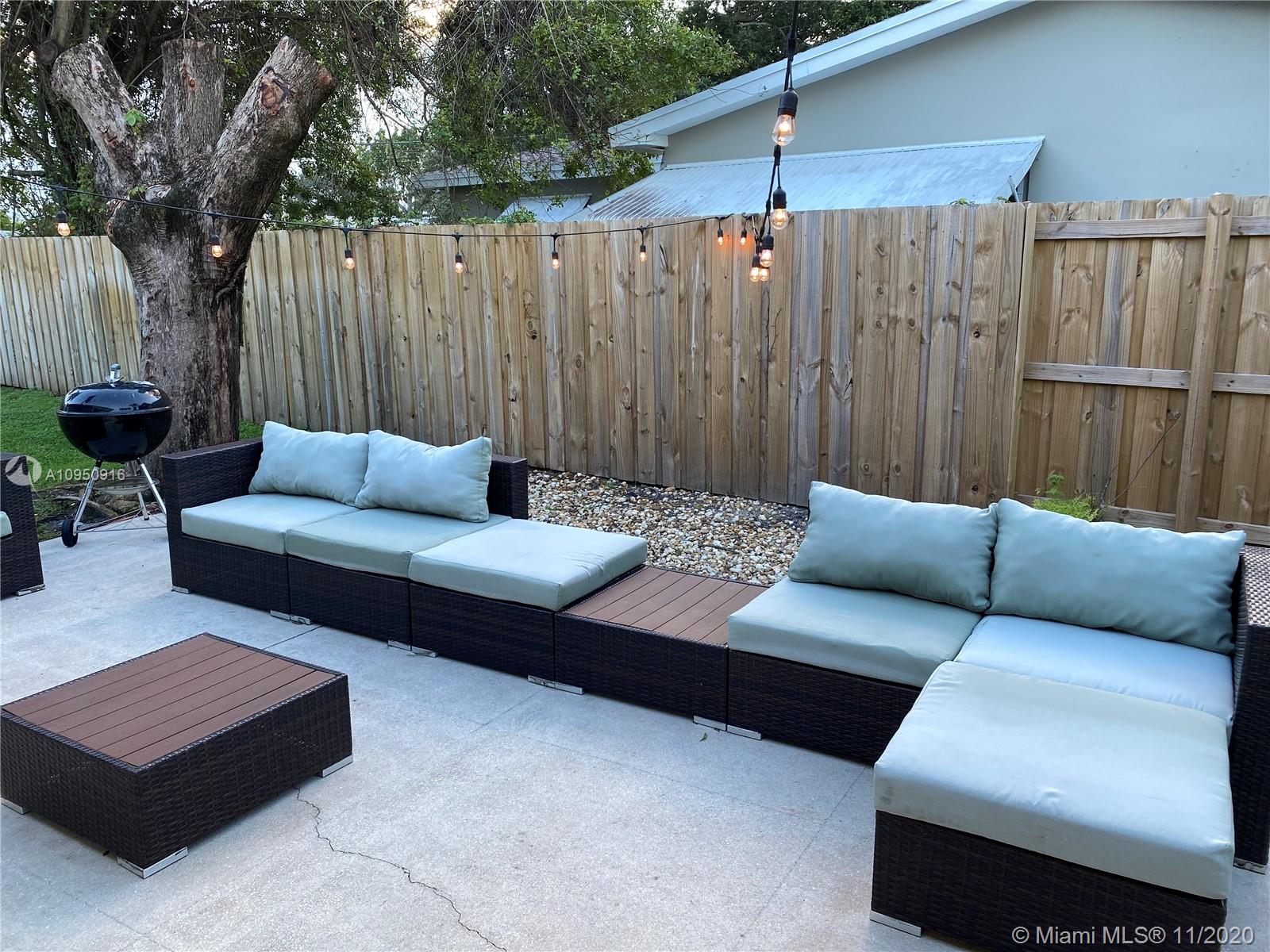 1616 North Park Road Hollywood, FL 33021 - Photo 14 of 18