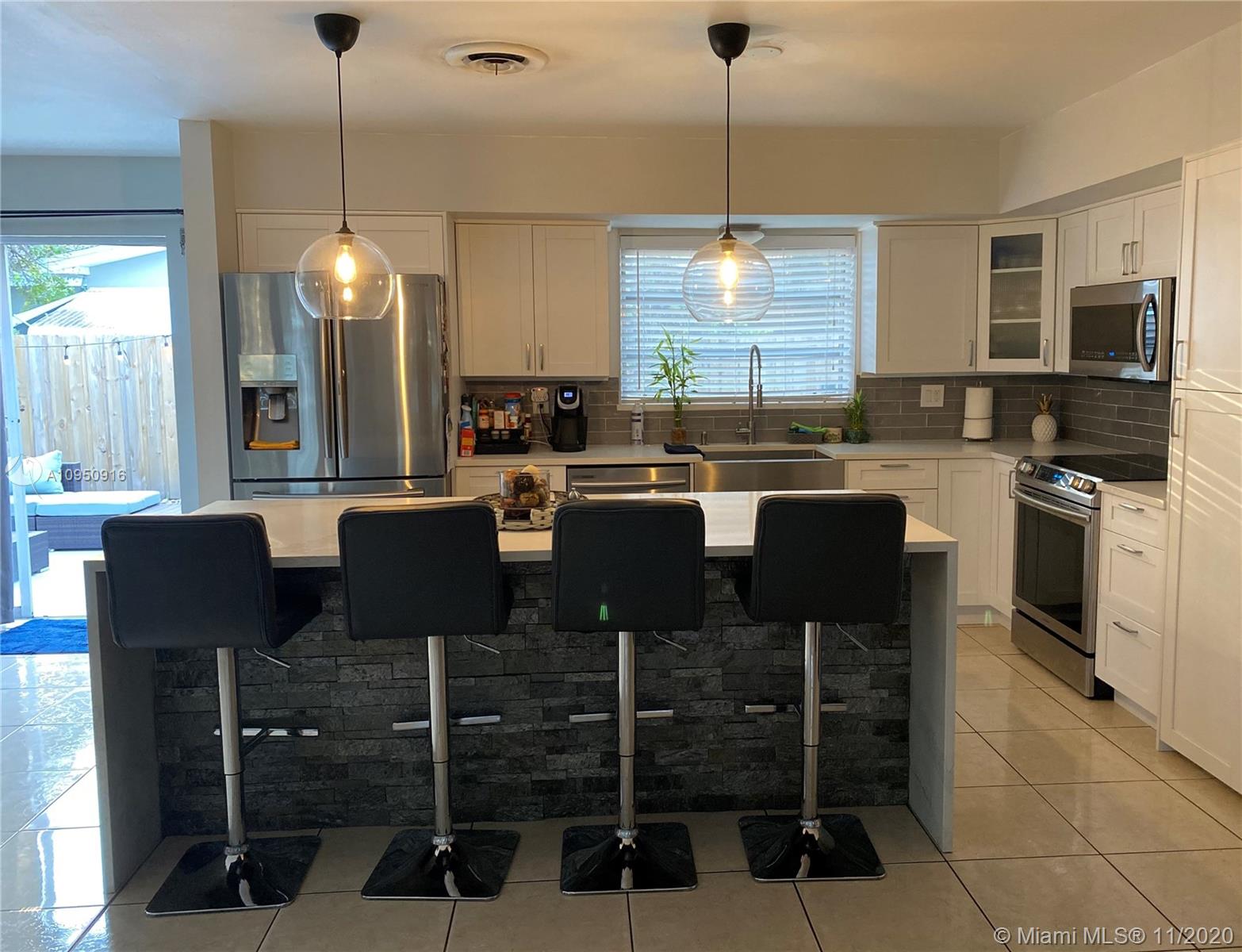 1616 North Park Road Hollywood, FL 33021 - Photo 5 of 18