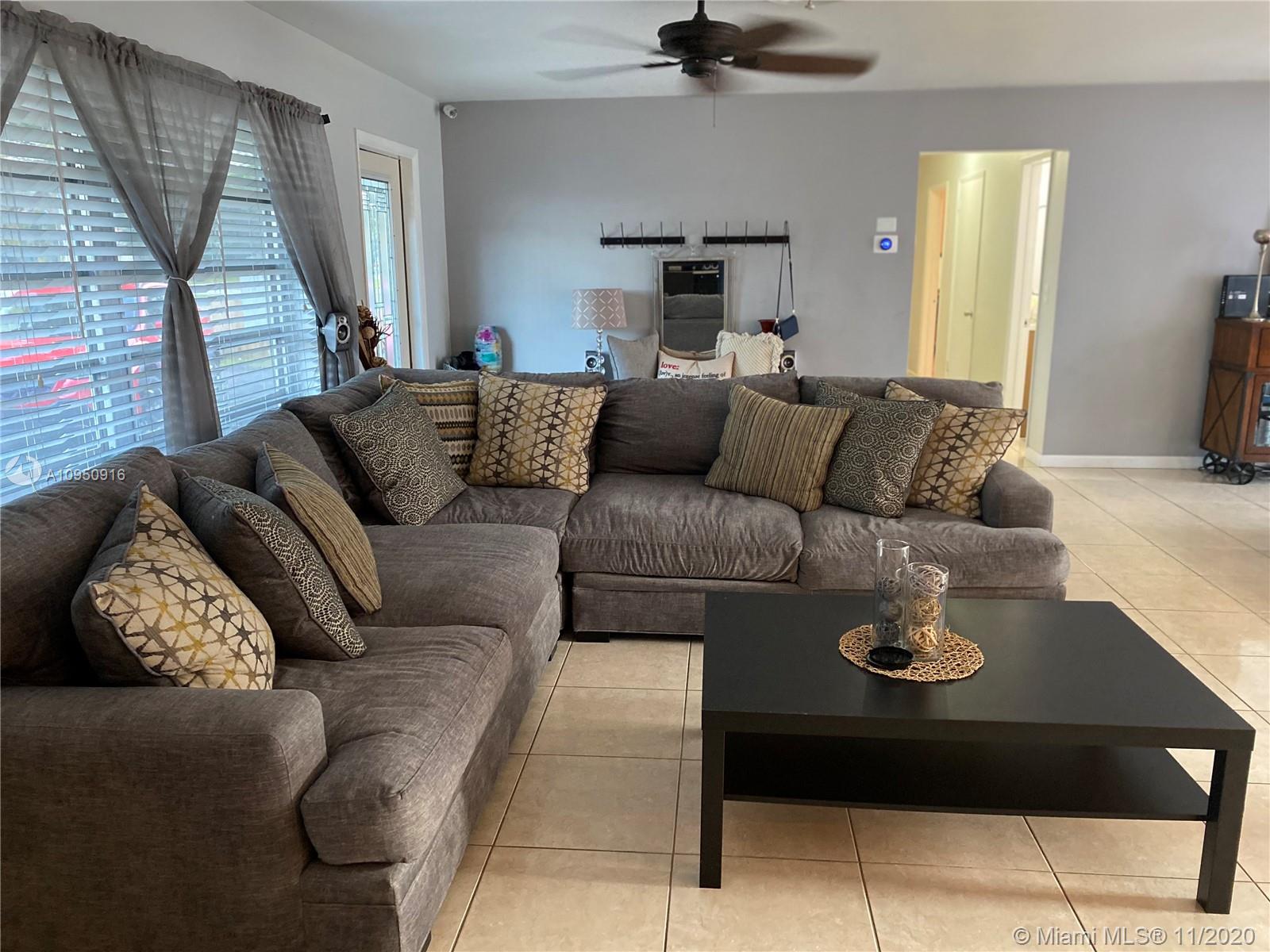 1616 North Park Road Hollywood, FL 33021 - Photo 7 of 18