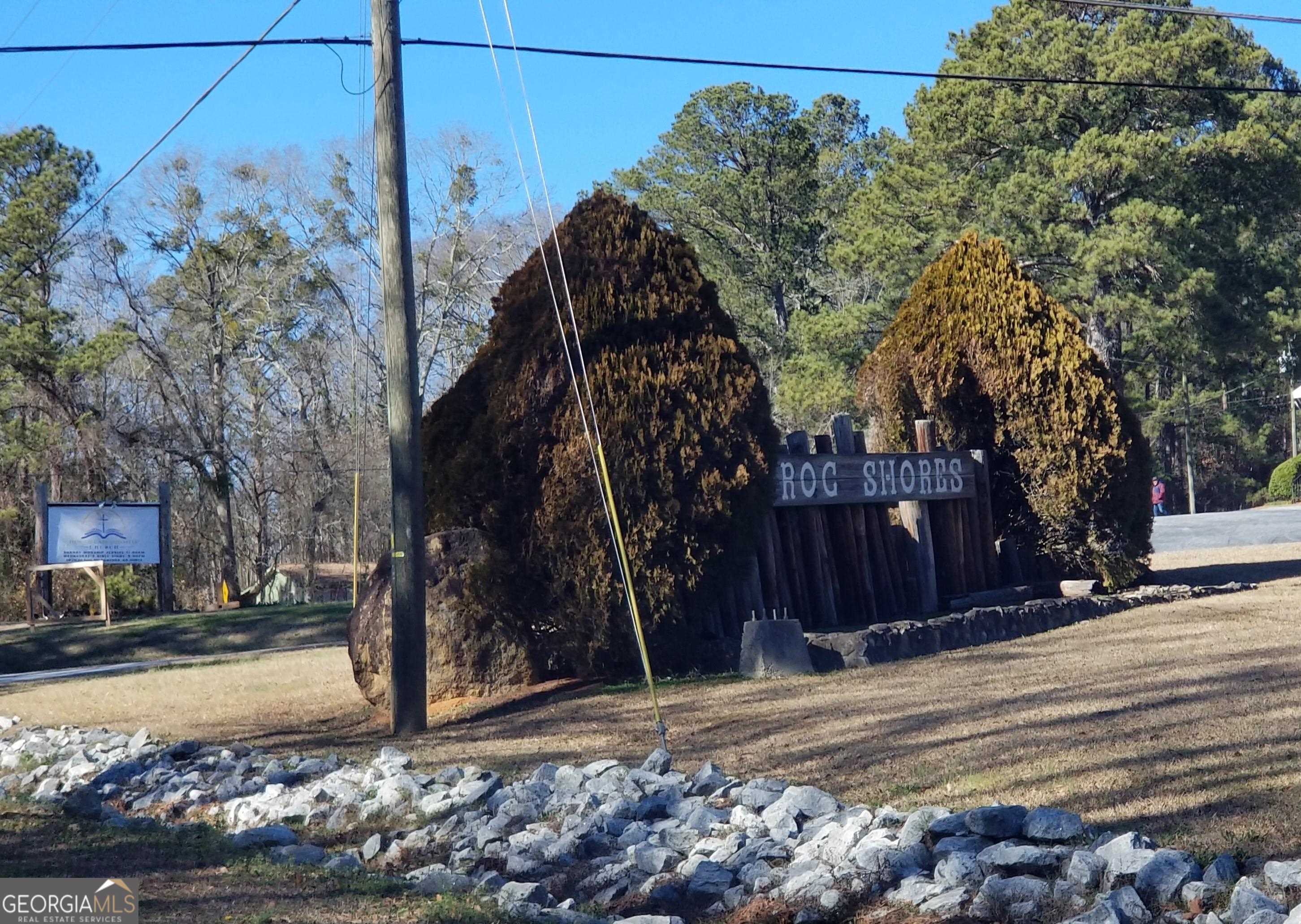 2405 Hi Roc Circle Northeast Conyers, GA 30012 - Photo 2 of 9