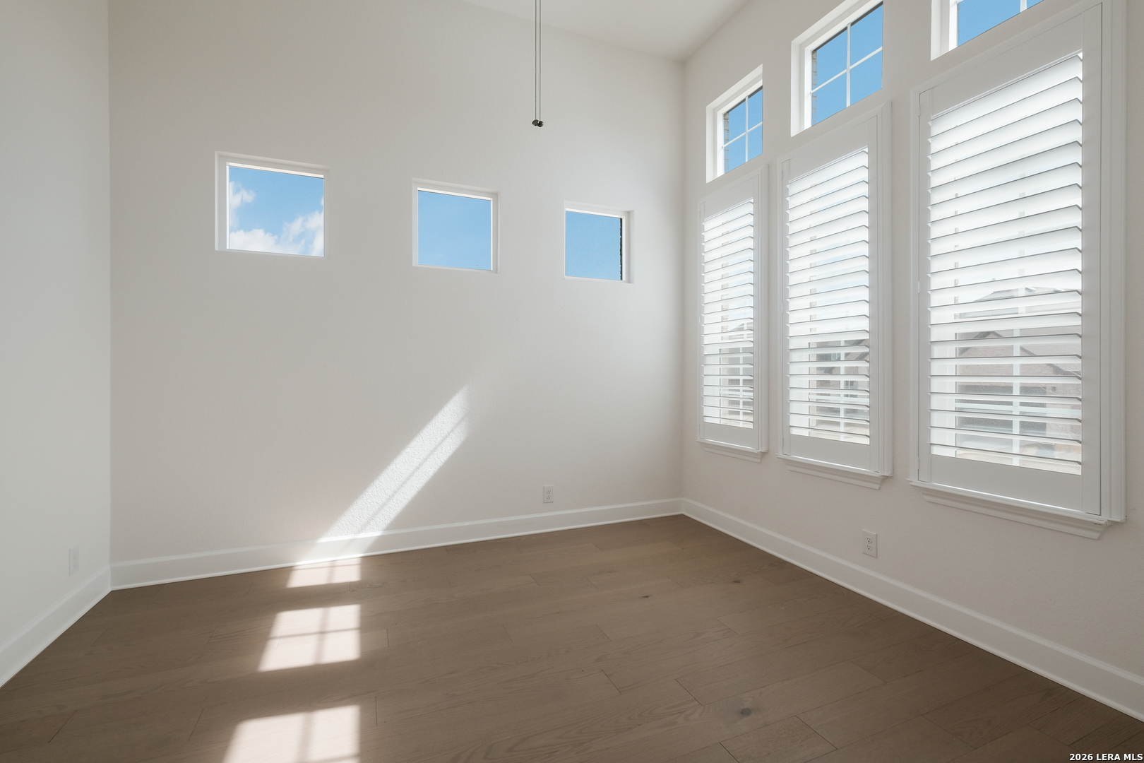 8735 Shady Gate Boerne, TX 78015 - Photo 6 of 29