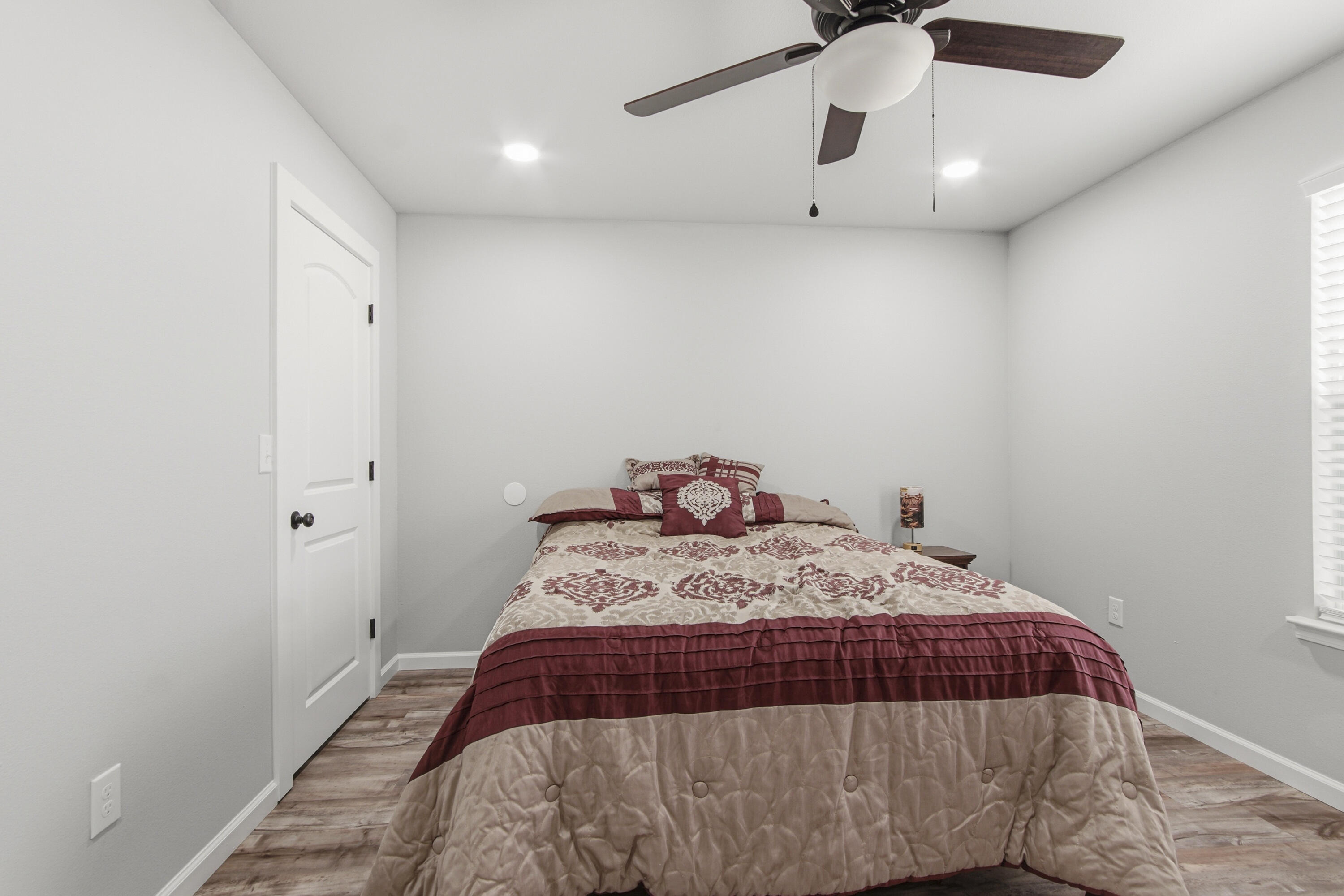7514 Laird Road Florala, AL 36442 - Photo 28 of 48 a bedroom with a bed and a dresser