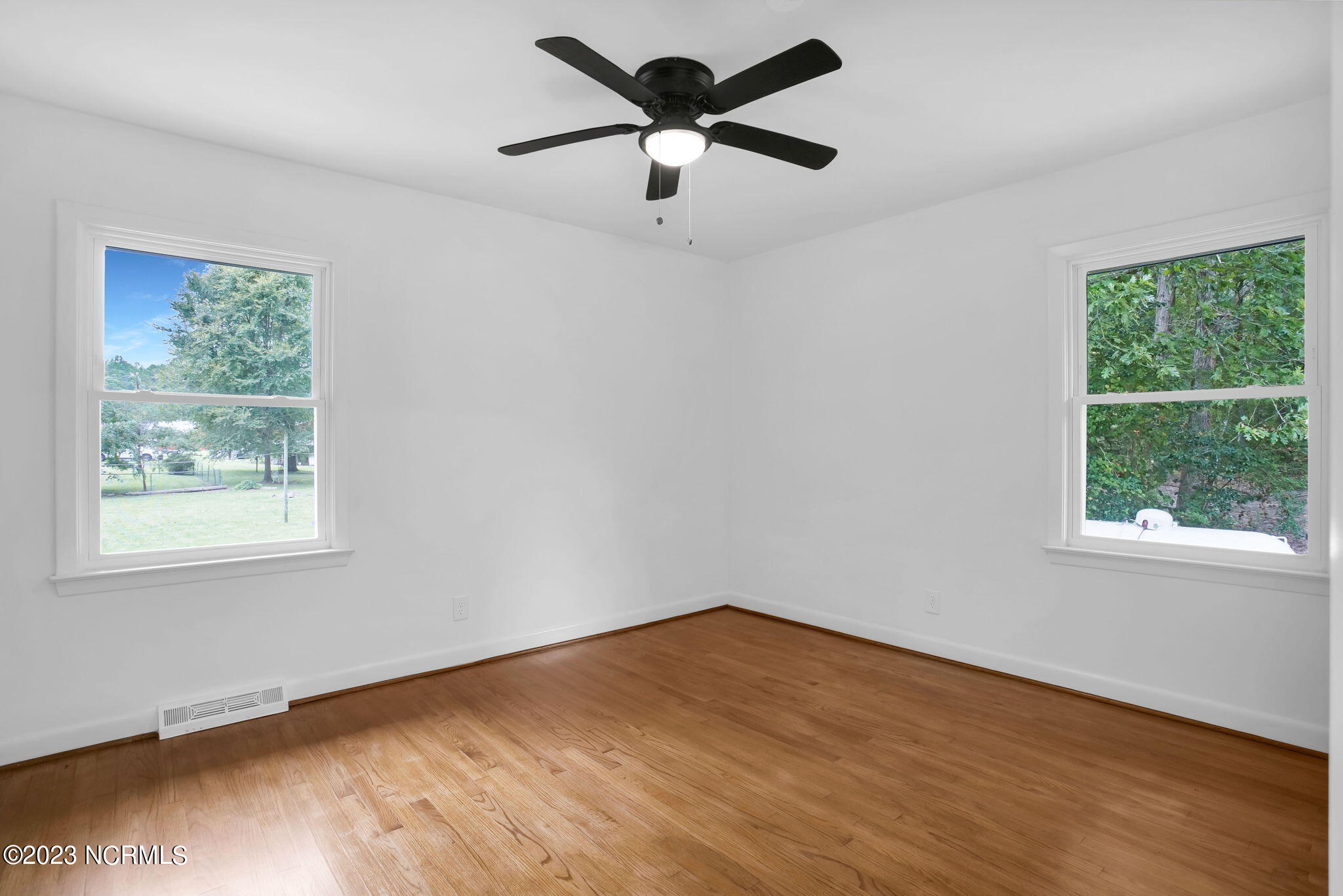 6924 Buffalo Road Selma, NC 27576 - Photo 26 of 36 27-web-or-mls-23