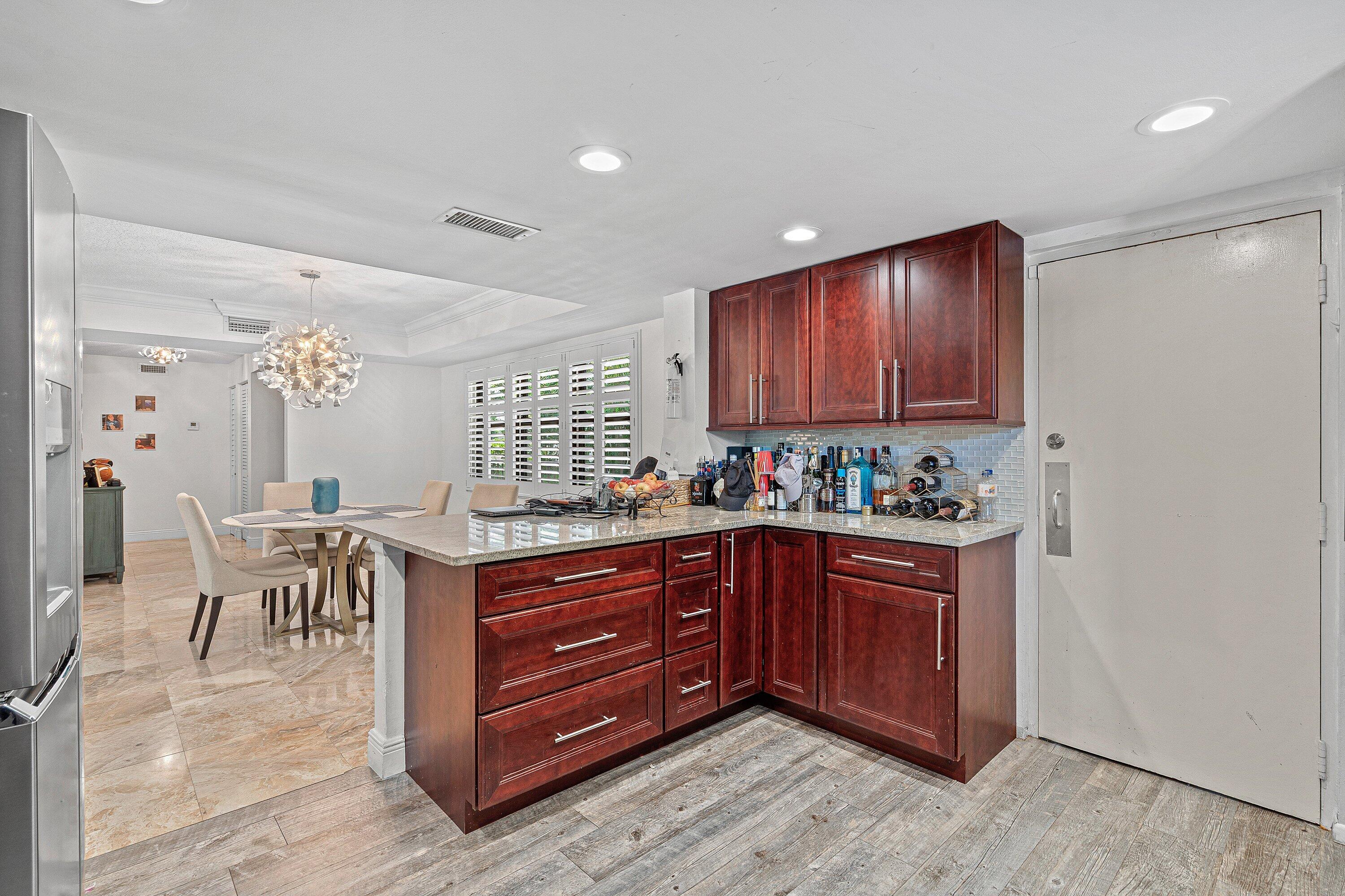 277 North Ocean Boulevard, Unit 1040 Boca Raton, FL 33432 - Photo 6 of 30 006-277NorthOceanBoulevard-104-BocaRaton