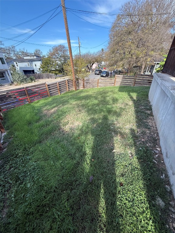 1313 Delano Street Austin, TX 78721 - Photo 2 of 32 View of yard