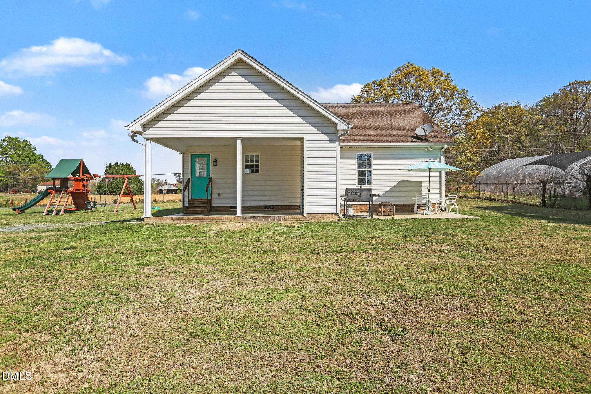 642 West Old Glencoe Road Burlington, NC 27217 - Photo 14 of 17 015_file_9169