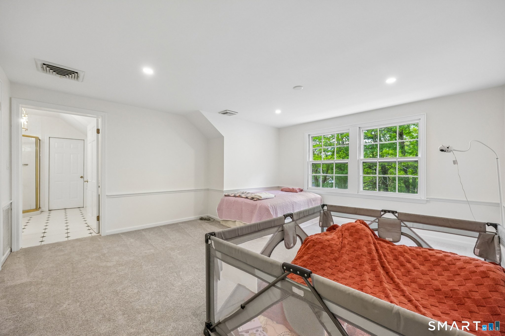 206 Peddlers Road Guilford, CT 06437 - Photo 22 of 29