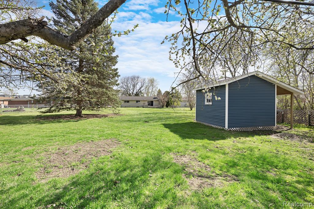 41330 Cherry Hill Road Canton, MI 48187 - Photo 32 of 36 Gallery Image 32