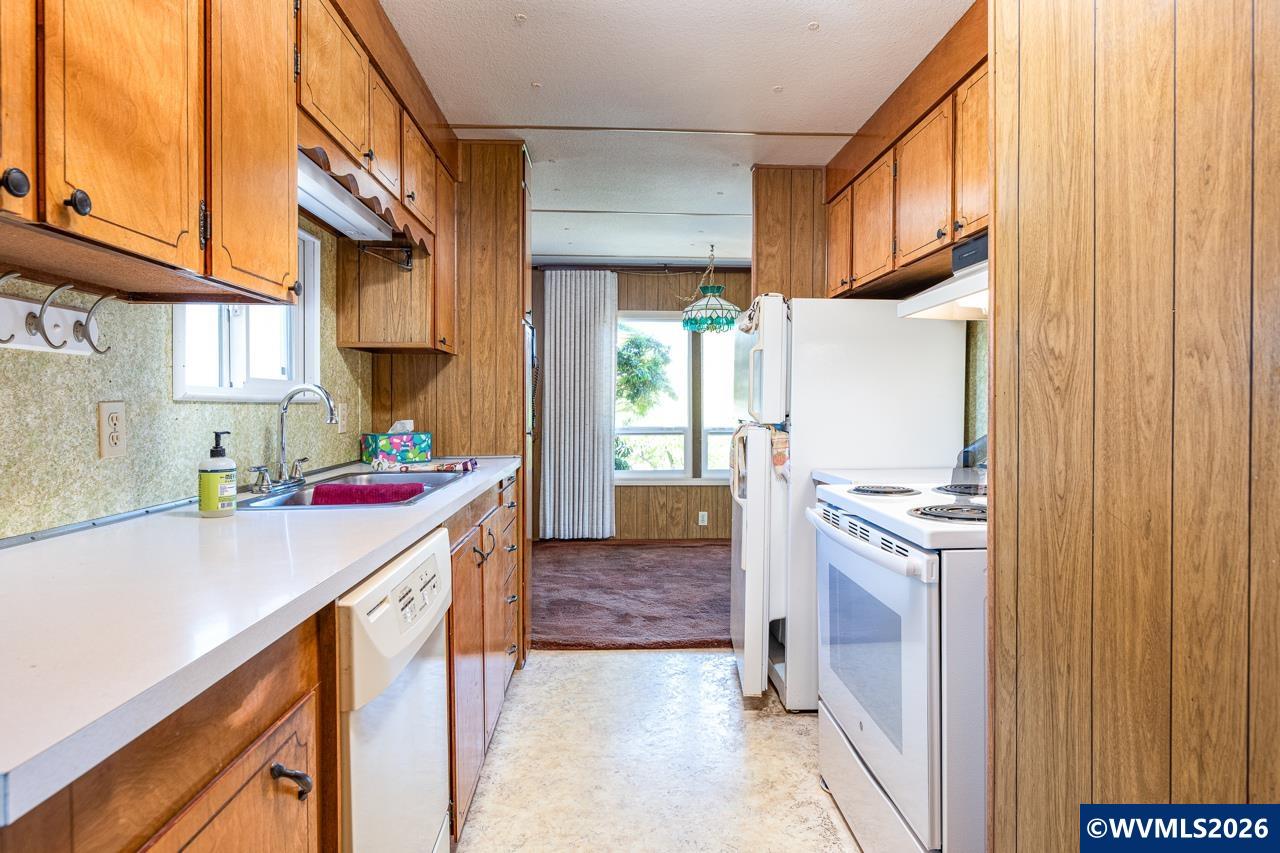5099 Caplinger Road Southeast Salem, OR 97317 - Photo 27 of 35 Gallery Image 27