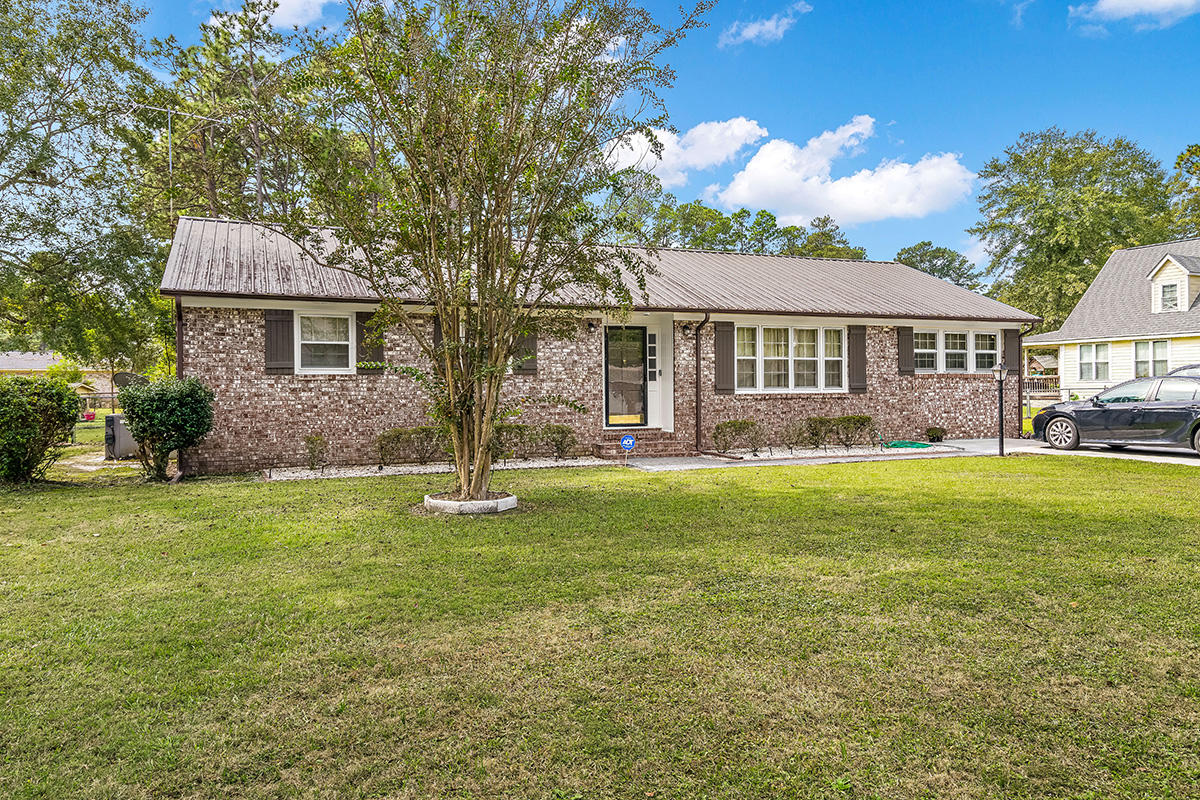 213 Otis Road Walterboro, SC 29488 - Photo 2 of 23 2