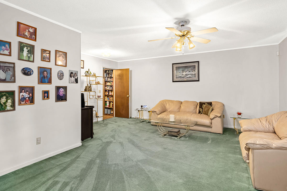 213 Otis Road Walterboro, SC 29488 - Photo 6 of 23 6