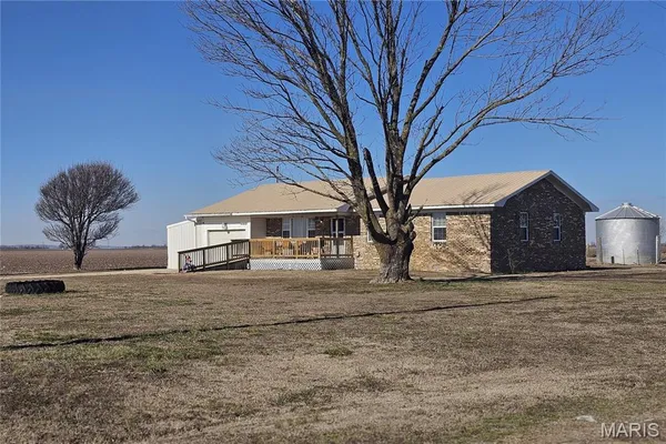 $208,000 | 2112 County Highway, Gideon, MO 63848