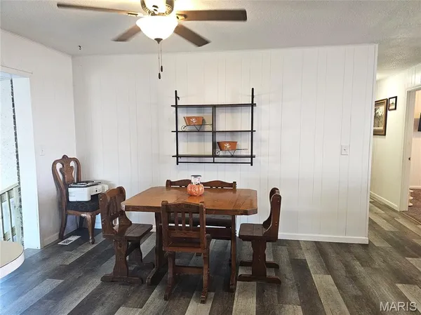 $208,000 | 2112 County Highway, Gideon, MO 63848
