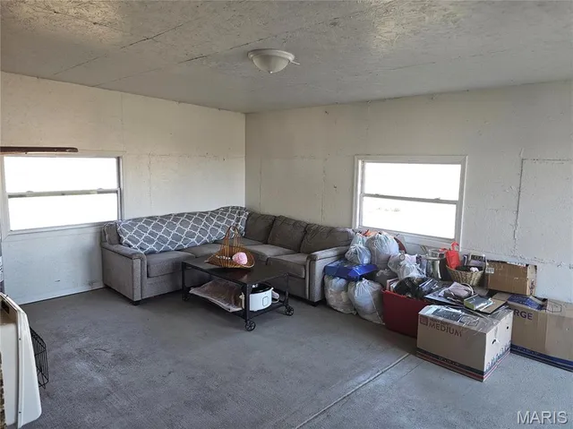 $208,000 | 2112 County Highway, Gideon, MO 63848