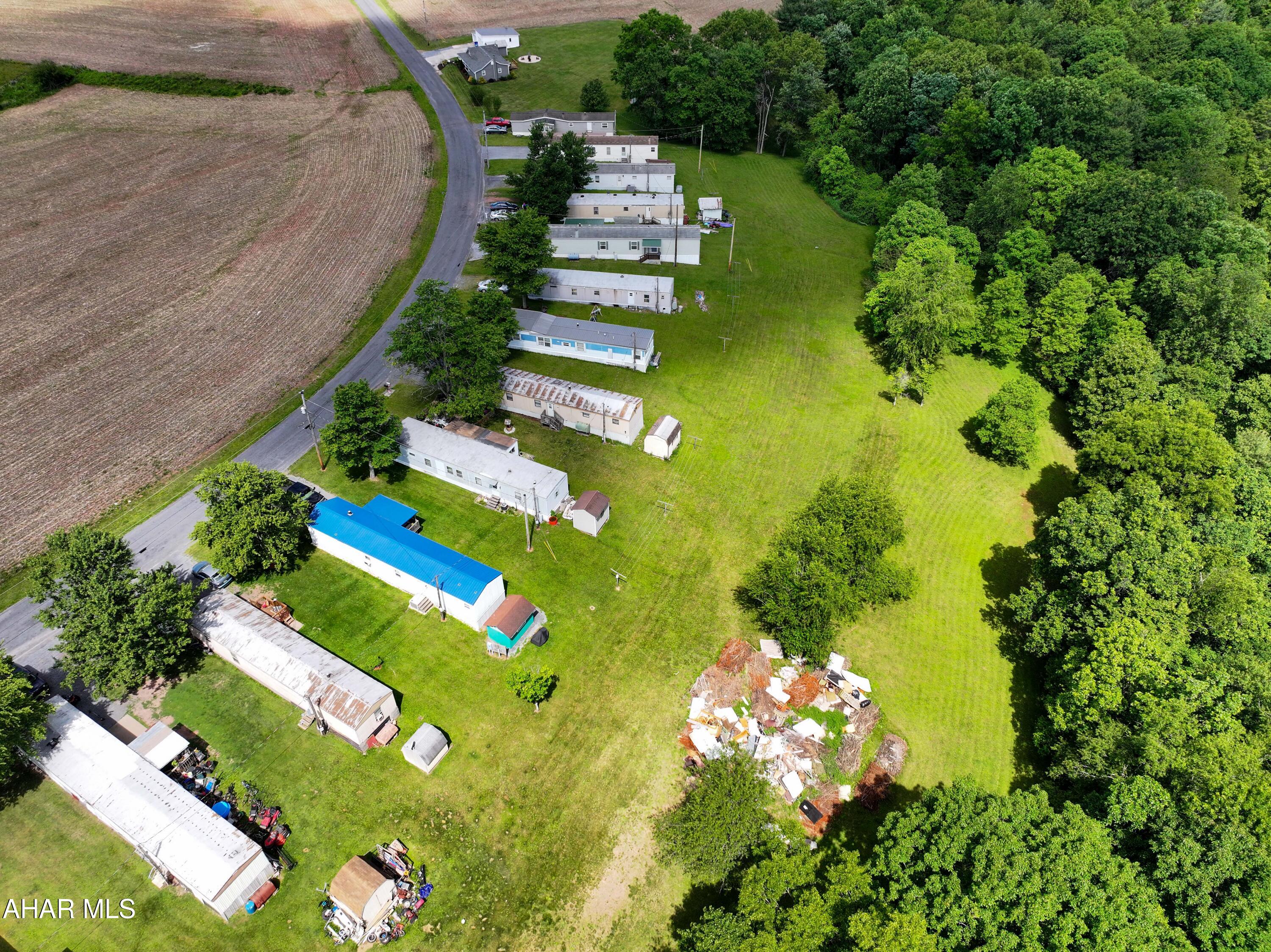 306 Crestview Road Breezewood, PA 15533 - Photo 6 of 17