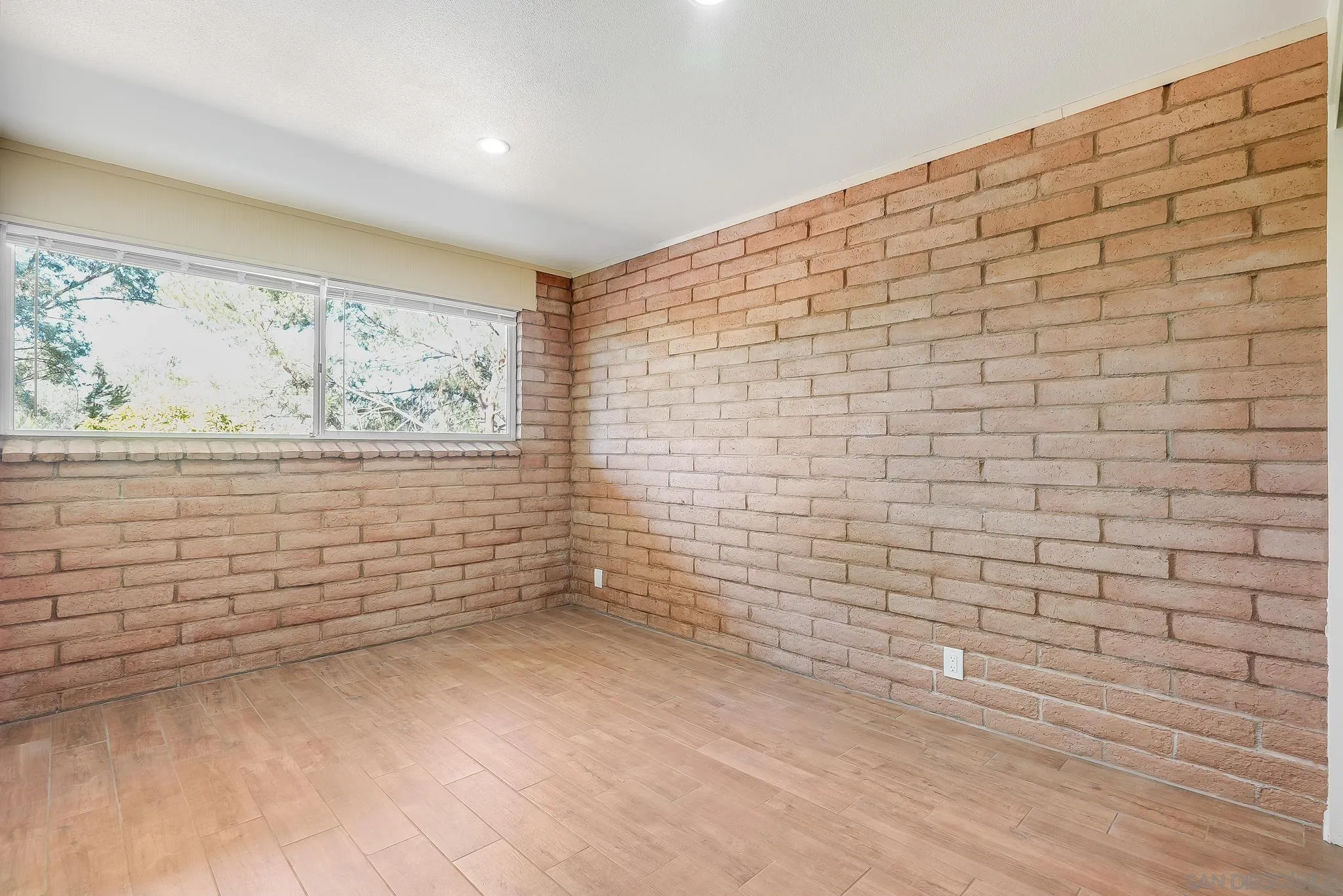 16456 Martincoit Road Poway, CA 92064 - Photo 41 of 55 a view of empty room