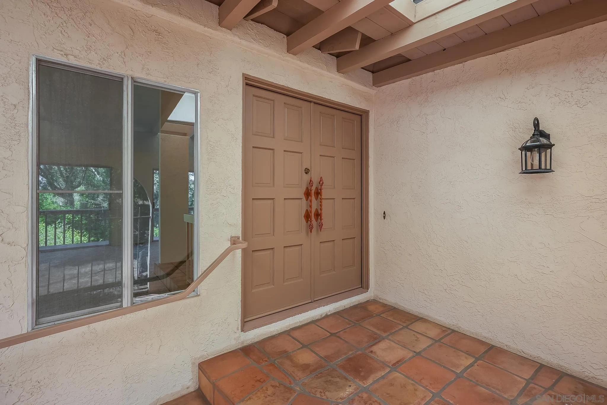 16456 Martincoit Road Poway, CA 92064 - Photo 9 of 55