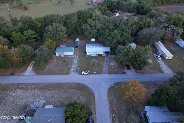 $154,900 | 106 Ridgewood Avenue, Interlachen, FL 32148