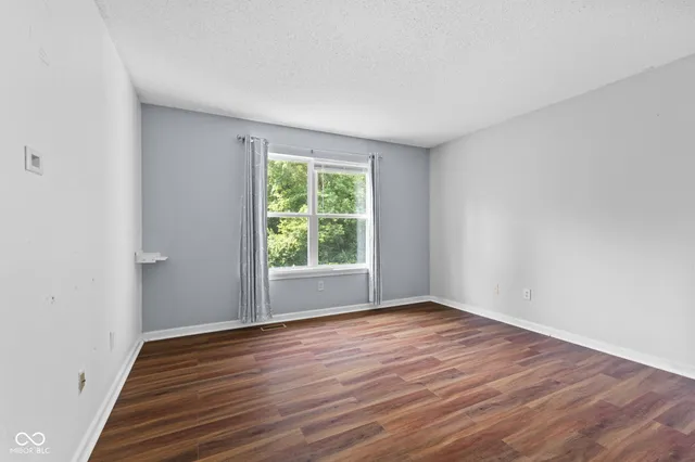 $225,000 | 10427 Apple Creek Drive, Indianapolis, IN 46235