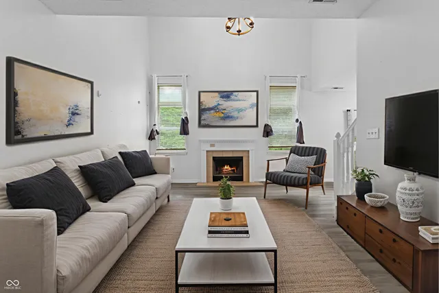 $225,000 | 10427 Apple Creek Drive, Indianapolis, IN 46235